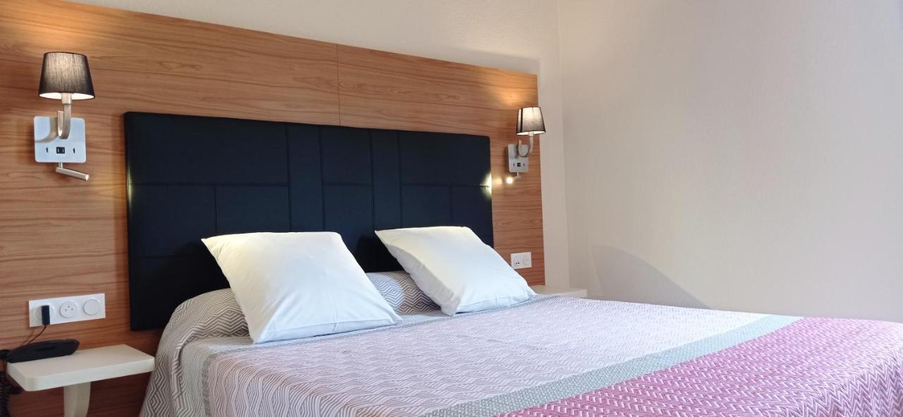 Brit Hotel Confort Helios 아그 외부 사진
