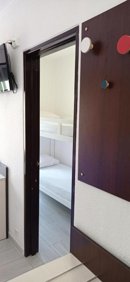 Brit Hotel Confort Helios 아그 외부 사진