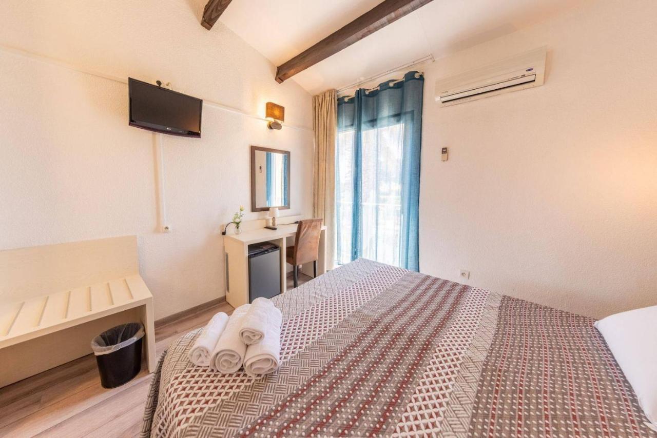 Brit Hotel Confort Helios 아그 외부 사진