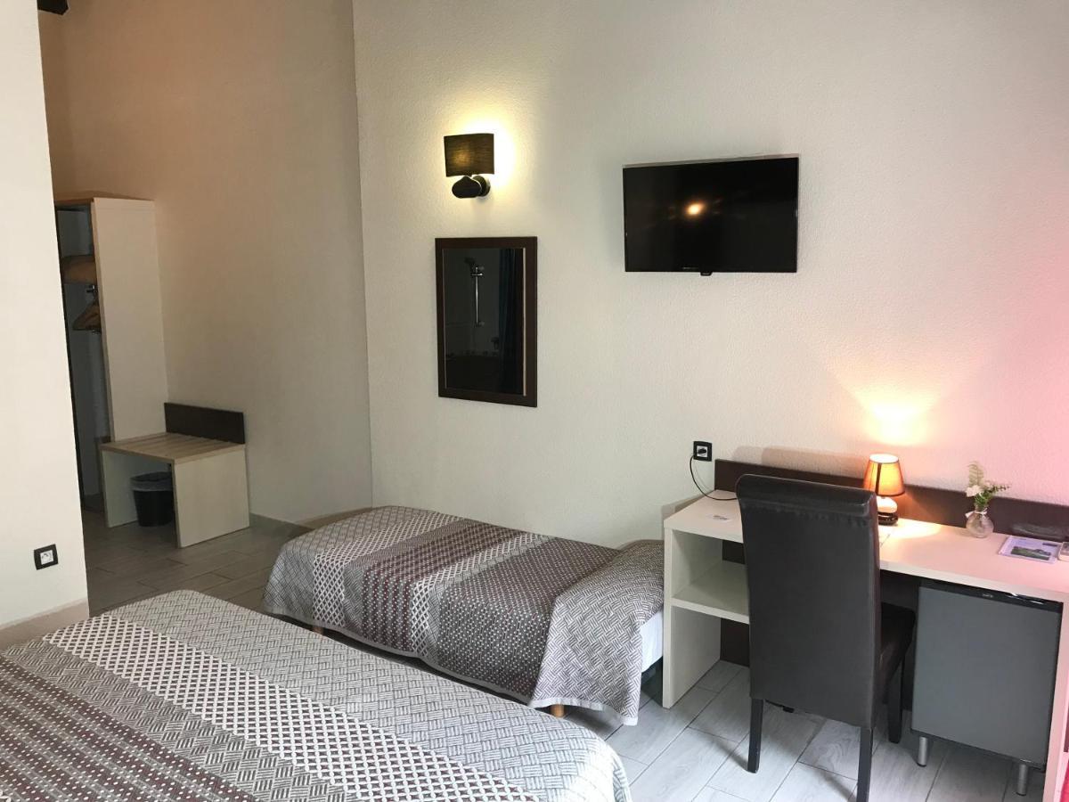 Brit Hotel Confort Helios 아그 외부 사진
